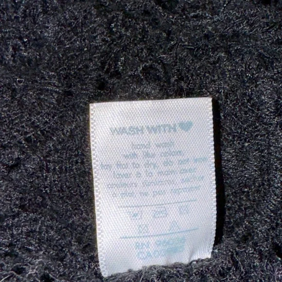 eberjey Gypsy Traveler Sam Shorts in Black, size Medium - Picture 9 of 9